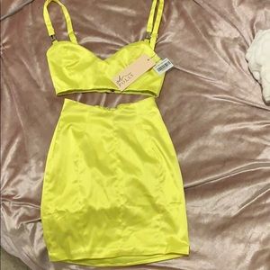 Oh Polly neon yellow set